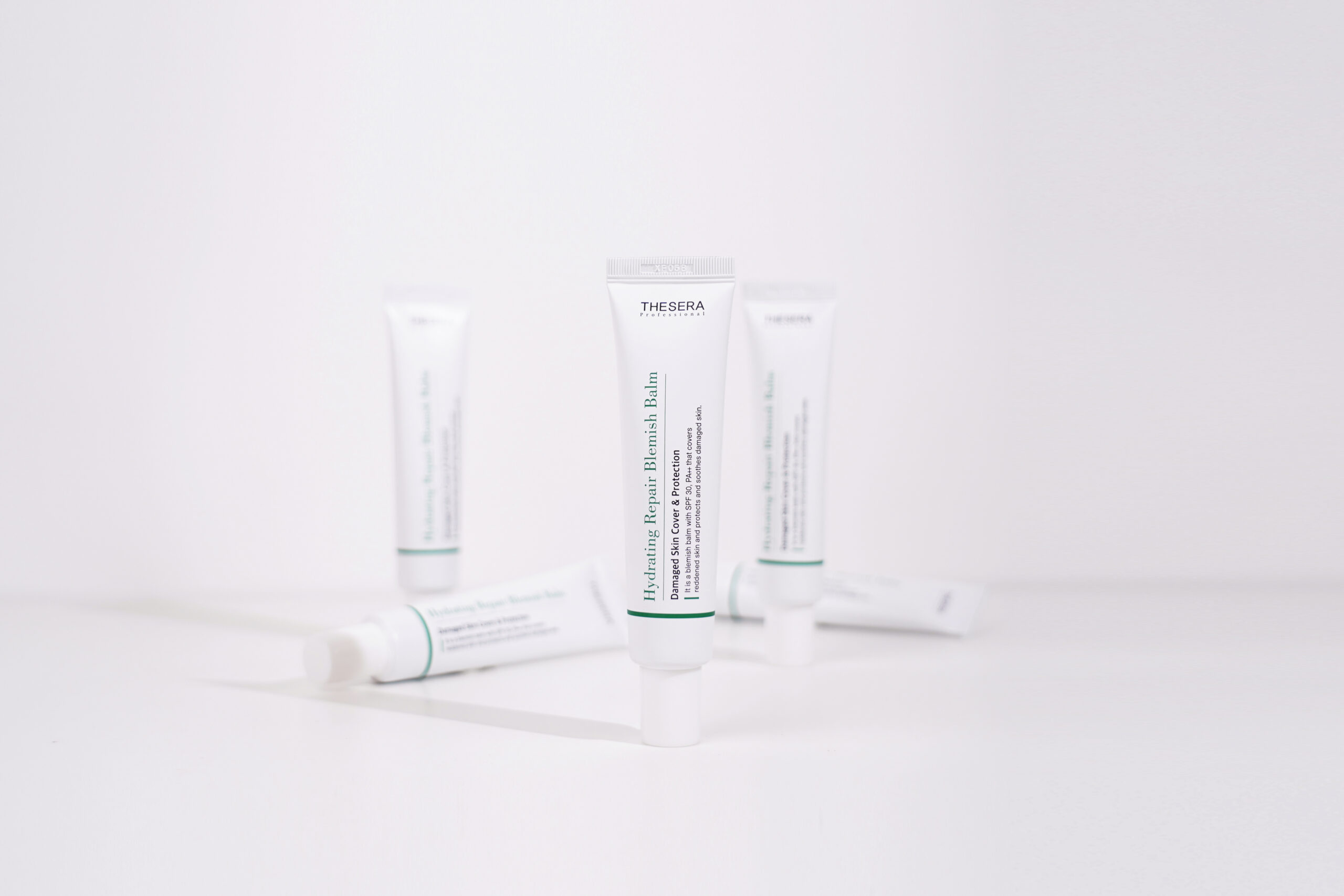 Thesera Hydrating Repair Blemish Balm – niisutav ja kaitsev BB-kreem
