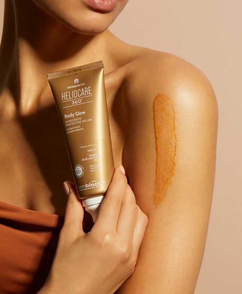 HELIOCARE 360º BODY GLOW SPF50+