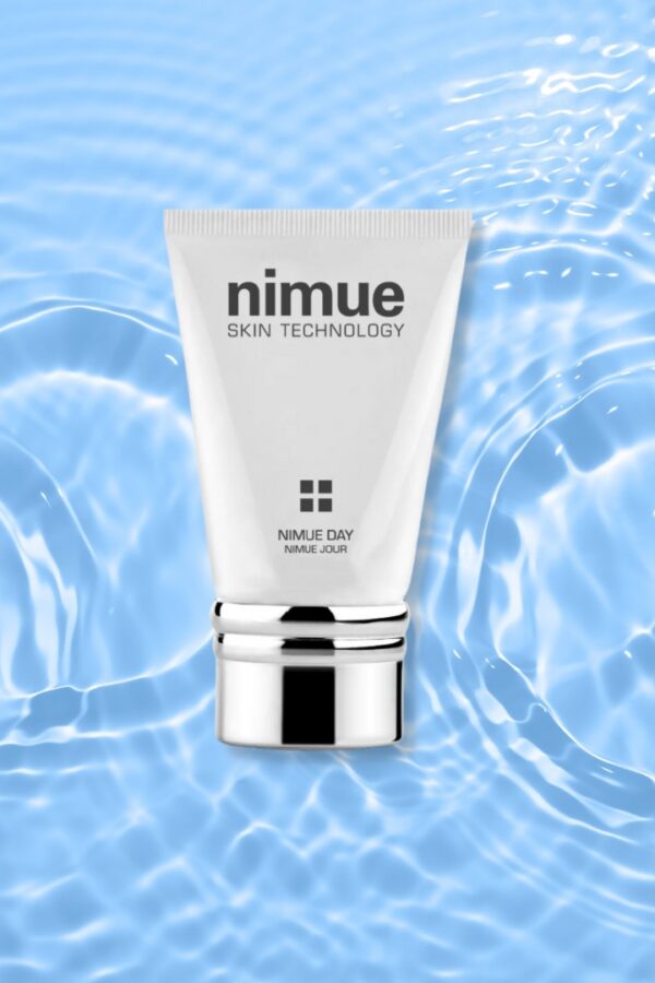 Nimue Day on kaitsva ja taastava toimega päevakreem, mis niisutab intensiivselt, vähendab vananemise märke ja tasakaalustab rasueritust. Jätab naha klaariks, nooruslikuks ja elujõuliseks. Sobib kasutamiseks ka silmade ja kaela piirkonnas.sügisene nahahooldus