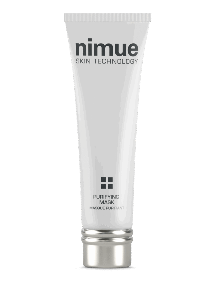 Kreemja tekstuuriga jahutav mask, mis on loodud probleemsele nahale. Sobib igas vanuses kasutajale ning tagab sügava puhastuse, eemaldades tõhusalt mustuse ja liigse rasu. Savi- ja aktiivsöepõhine koostis puhastab poore ning aitab vähendada naha ebatäiusi, samal ajal kui prebiootikumid toetavad naha mikrobioomi loomulikku tasakaalu.