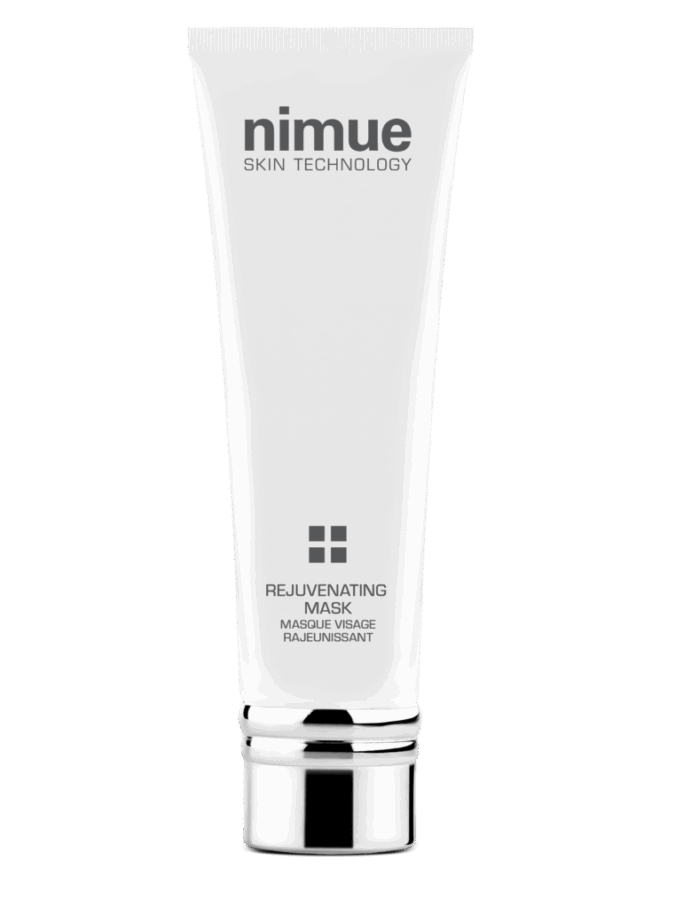 Nimue Noorendav Mask on pinguldav mask, mis sobib neile, kes otsivad tõhusamat hooldust kortsude ja peente joonte vastu ning soovivad pooride nähtavust vähendada. Mask vähendab enneaegse vananemise nähtavaid märke, puhastab ja peenhäälestab poorid ning rahustab põletikulist nahka. Sobib ideaalselt küpsele kombineeritud nahale. KASUTAMINE: Kandke puhastatud nahale pärast Nimue puhastusvahendi ja tooniku kasutamist. Kandke mask õhukese kihina ja levitage see üle kogu näo, kaela ning dekoltee piirkonna. Jätke 10–15 minutiks mõjuma, seejärel loputage hoolikalt maha. Lõpetage Nimue niisutajaga.
