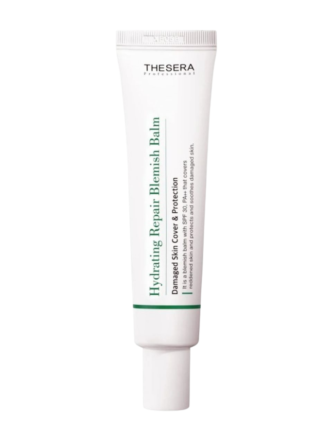 Multifunktsionaalne BB-kreem, mis ühtlustab nahatooni, katab punetust ja pakub usaldusväärtset kaitset UV-kiirte (SPF30) ja keskkonnamõjude eest. Kerge ja niisutav koostis aitab toetada naha loomulikku taastumist. Sobib ideaalselt tundlikule, punetavale või protseduurijärgsele nahale. Kerge ja hingav koostis niisutab nahka, toetab selle taastumist ja rahustab ärritusi. niisutav ja kaitsev bb kreem