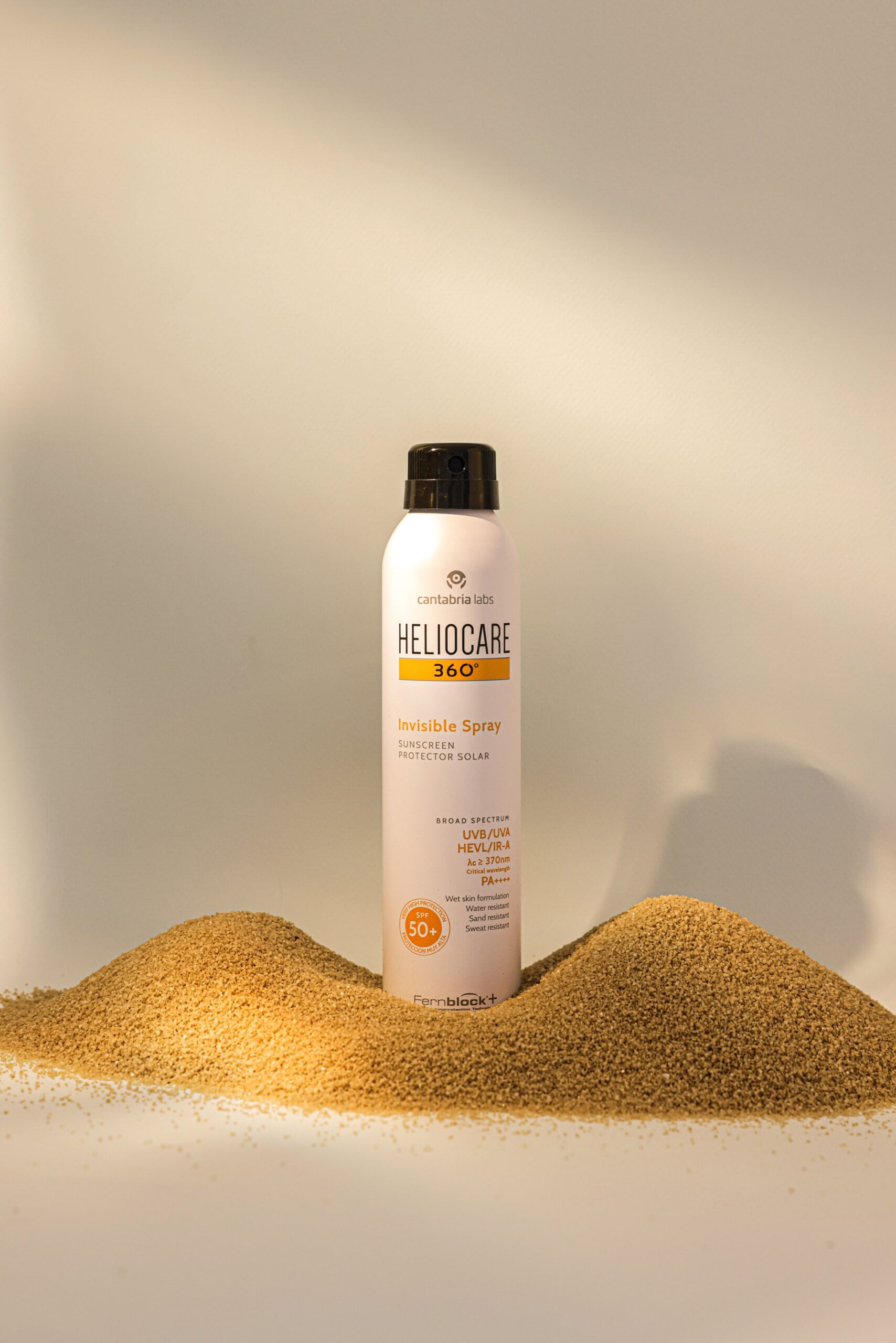 HELIOCARE 360º Invisible Spray SPF50+