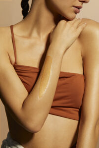 HELIOCARE 360º Body Glow SPF50+