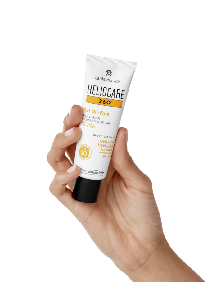 Õlivaba geelja tekstuuriga ja kõrge fotoimmuunkaitsega päikesekaitse. Jätab naha pehmeks ja siledaks. Loob mati ja rasu reguleeriva efekti, mistõttu sobib ideaalselt rasusele ja aknele kalduvale nahale. Sisaldab Fernblock® tehnoloogiat, mis kaitseb 4 tüüpi kiirguse eest (UVB, UVA, nähtav valgus ja infrapuna), neutraliseerib ja taastav päikesekahjustusi.